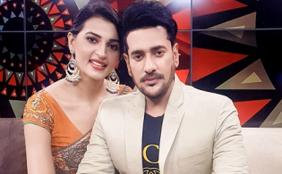 নতুন বিজ্ঞাপনে জুটি বাঁধলেন অনন্ত-বর্ষা