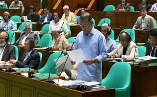 ‌‌‘১৪ বছরে দেশ থেকে পাচার হয়েছে ২৩৪ বিলিয়ন ডলার’