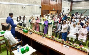 শপথ নিলেন সংরক্ষিত নারী আসনের ৪৯ এমপি