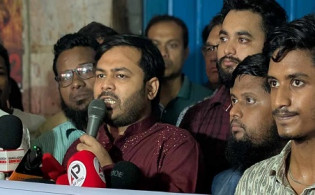 ‘দোষারোপ বন্ধ করে কার্যকর পদক্ষেপ নিতে হবে’