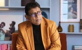 ‘দেশটায় ভালো থাকার উপায় নেই’