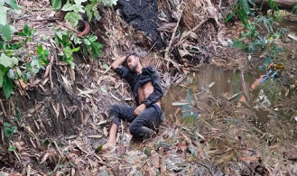 সাতক্ষীরায় ডোবা থেকে মধু ব্যবসায়ীর মরদেহ উদ্ধার