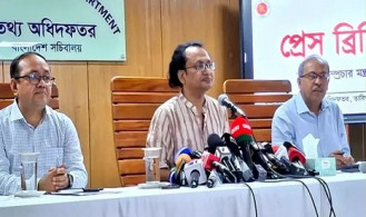 ‘হাসিনার বক্তব্য প্রচারে আদালতের নিষেধাজ্ঞা মানছে না কিছু গণমাধ্যম’