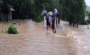 বন্যা পরিস্থিতি মোকাবিলায় স্বাস্থ্য অধিদপ্তরের ৭ জরুরি নির্দেশনা