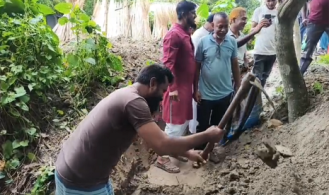 টুঙ্গিপাড়ায় জলাবদ্ধতা থেকে রক্ষা পেল পানি বন্দি ৩শ পরিবার