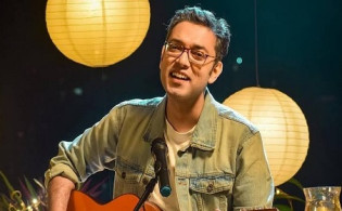 অবশেষে ঢাকায় গাইবেন অনুপম রায়, জানানো হলো নতুন তারিখ