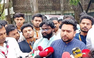 ‘সরকারের কত সন্ত্রাসী আছে, আমরা দেখবো’