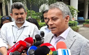 ‘ঢাকার নৌপথে আবারও ওয়াটার বাস চালু করা হবে’