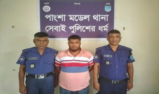 সাংবাদিককে মারপিটের মামলায় ইজিবাইক চালক গ্রেফতার 