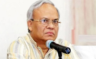 ‘ভগ্নস্তূপের ওপর দাঁড়িয়ে দেশ গড়ছে সরকার’