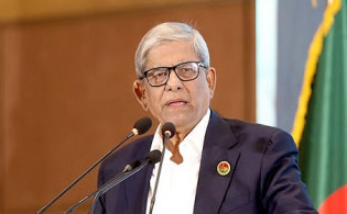 রাষ্ট্রপতি হিসেবে শপথ নিলেন মির্জা ফখরুল