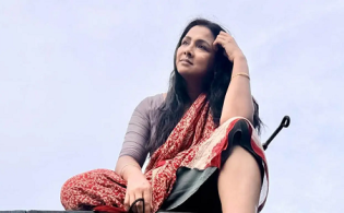 হাওরের গল্পে রুনা খানের ‘জলপবন’