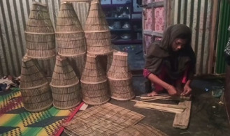 বাঁশের বুননে জীবিকার স্বপ্ন, মহম্মদপুরে ধুয়াড়ি তৈরি করছেন শতাধিক পরিবার
