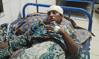 ফরিদপুরে বড় ভাইয়ের বউকে কুপিয়ে জখম করেছে ছোটভাইয়ের পরিবার