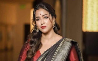 ‘গ্ল্যামার থাকলেই ইন্ডাস্ট্রিতে টিকে থাকা যায় না’