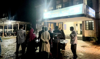 সালথায় নারীর ঝুলন্ত মরদেহ উদ্ধার