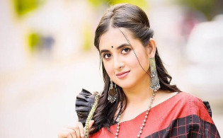 ‘আমি অবশ্যই অভিনয়ে ফিরতে চাই’