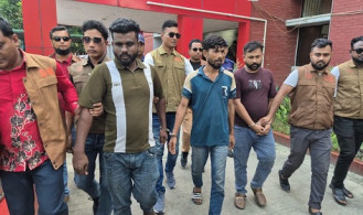 ঝুট বোঝাই ট্রাক থেকে ৩০ হাজার পিস ইয়াবা উদ্ধার, গ্রেপ্তার ৩