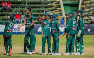 ত্রিদেশীয় সিরিজে বড় হার দিয়ে শুরু বাংলাদেশের