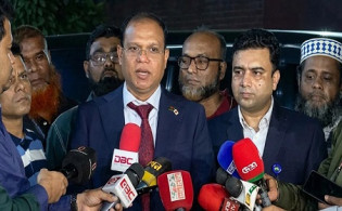 ‘সফরসঙ্গীদের নিয়েই দেশে ফিরেছেন প্রধানমন্ত্রী’