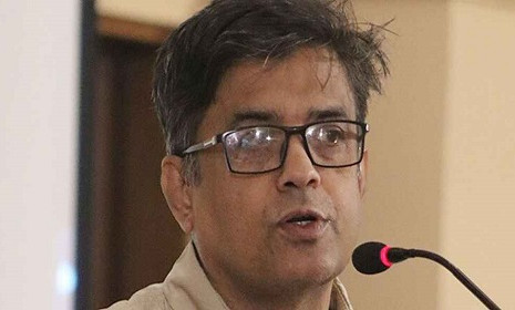 আ.লীগকে নিয়ে প্রধান উপদেষ্টার প্রেস সচিবের ফেসবুক স্ট্যাটাস