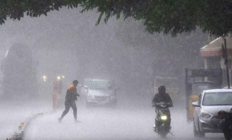 সারাদেশে আরও ১০ দিন ঝড়-বৃষ্টির সম্ভাবনা