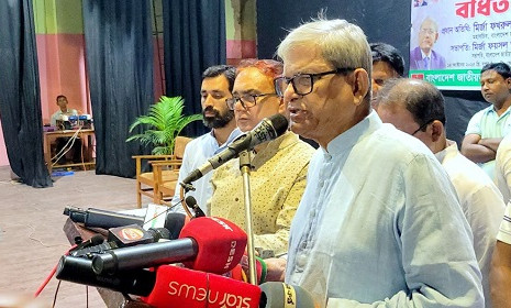 ‘আগামী নির্বাচনেই দেশের রাজনৈতিক ভবিষ্যৎ নির্ভর করছে’