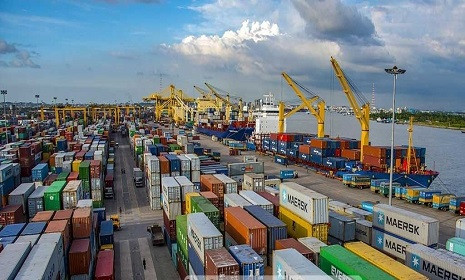 পাখির খাদ্যের আড়ালে পাকিস্তান থেকে এলো মাদকপণ্য