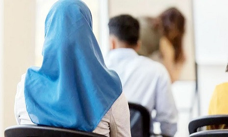 অস্ট্রিয়ার স্কুলে নিষিদ্ধ হচ্ছে হিজাব