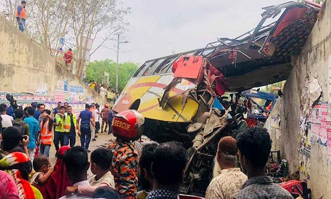 ২০২৫ সালে সড়কে ঝরেছে ৯ হাজারের বেশি প্রাণ
