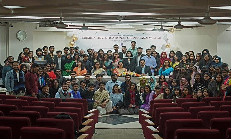 ঢাবি'তে 'অপরাধ তদন্ত ও ফরেনসিক বিশ্লেষণ পরীক্ষাগার'-এর উদ্বোধন