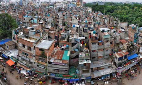 বাসার ভেতরে পড়েছিল একই পরিবারের ৪ জনের মরদেহ