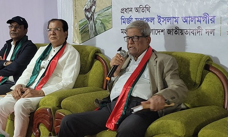 ভারত পানি বন্টনের এখনো কোন সুরাহা দেয়নি: ফখরুল 