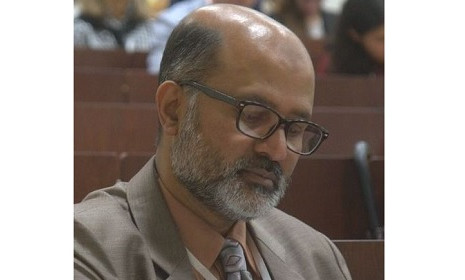 ক্ষমতার অক্টোপাস: রাষ্ট্র দখল ও আমজনতার নাভিশ্বাস