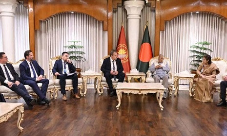 প্রধান উপদেষ্টার সঙ্গে ইইউ নির্বাচন পর্যবেক্ষক দলের বৈঠক