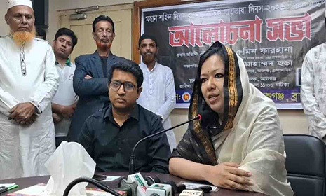 ‘আমরা সবকিছুতেই রাজনীতি করি’