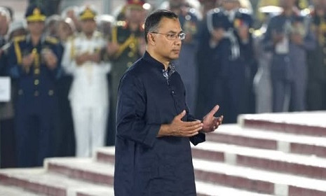 শহীদ মিনারে মোনাজাত ও প্রাসঙ্গিক স্মৃতি