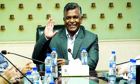 সিইও, সহ-সভাপতিদের দায়িত্ব দিয়ে যাননি বুলবুল, বিশৃঙ্খলা-হতাশা বিসিবিতে