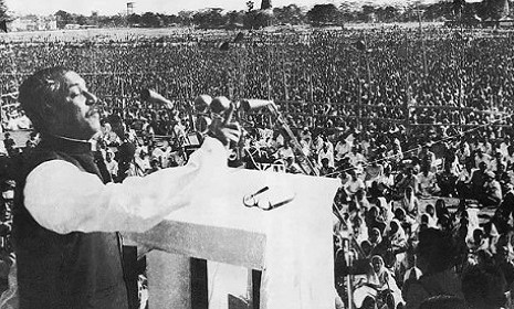 ঐতিহাসিক ৭ মার্চ: শিকড় ছেঁড়ার সাধ্য কার?