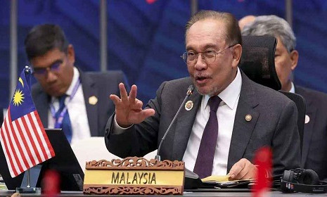 হরমুজ প্রণালী দিয়ে মালয়েশিয়ার জাহাজ চলাচলের অনুমতি দিলো ইরান