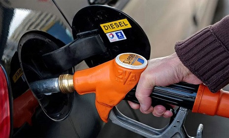 বিশ্ববাজারে তেলের দাম বাড়ছেই