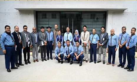 প্রধানমন্ত্রীর সঙ্গে স্কাউট নেতাদের সাক্ষাৎ