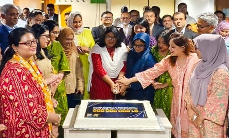 এক মাসে ব্র্যাক ব্যাংকের ১ বিলিয়ন ডলারের বৈদেশিক বাণিজ্যের রেকর্ড 