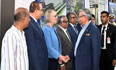 চিকিৎসার জন্য যুক্তরাজ্য গেলেন রাষ্ট্রপতি