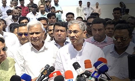 ‘মেঘনার ভাঙন প্রতিরোধে জরুরি কাজ হাতে নিয়েছি’