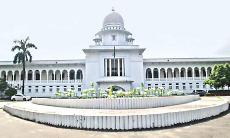 হকারদের রাস্তা ও ফুটপাত বরাদ্দ কেন- প্রশ্ন হাইকোর্টের