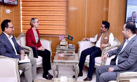 ‘সরকার গণমাধ্যমকে নিয়ন্ত্রণের চেষ্টা করছে না’