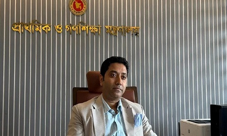 ‘প্রাথমিক শিক্ষকদের প্রশিক্ষণের মেয়াদ বাড়িয়ে তিন বছর করার পরিকল্পনা’