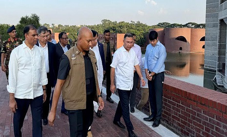 সংসদ প্রাঙ্গণ পরিদর্শন করে যেসব নির্দেশনা দিলেন প্রধানমন্ত্রী