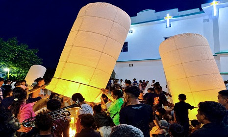 কাপ্তাইয়ে আনন্দ-উচ্ছ্বাসে প্রবারণা পূর্ণিমা উদযাপন